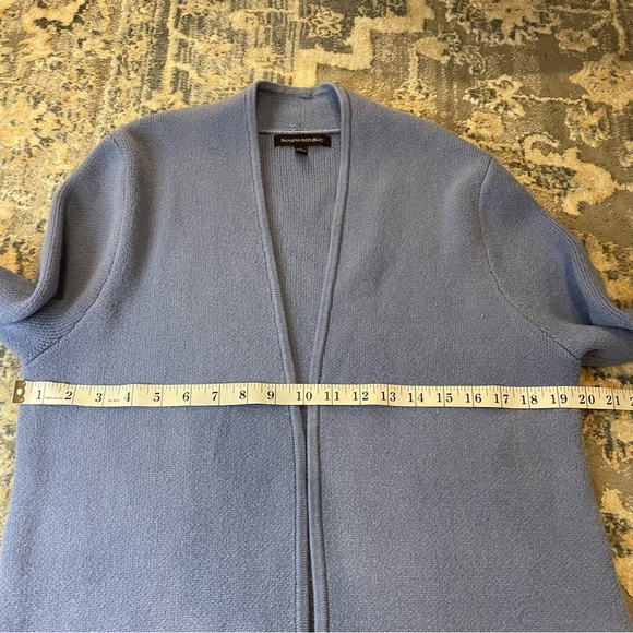 Banana Republic Blue Open Front Cardigan - Picture 5 of 5